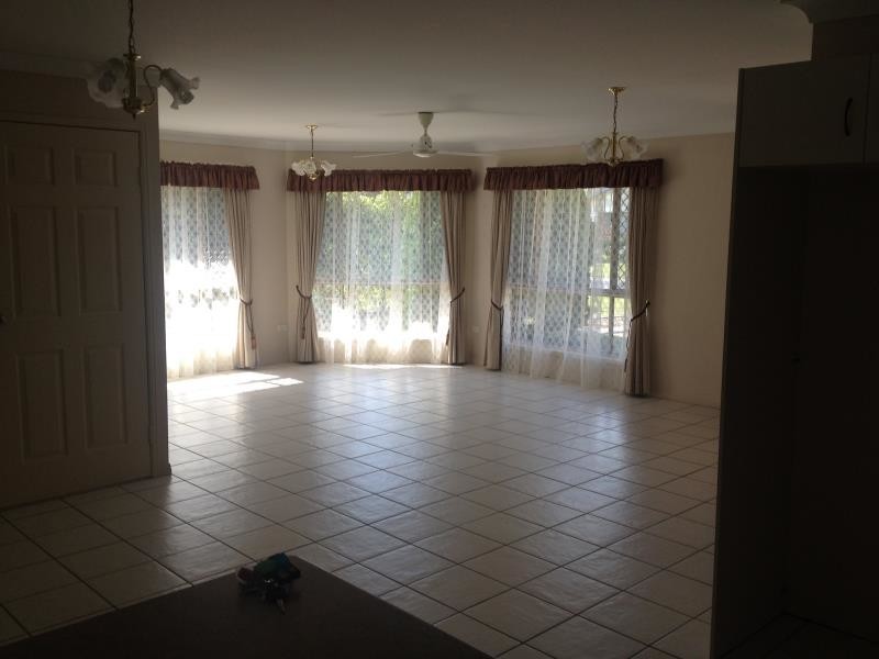 21 Bean Avenue, Parkhurst QLD 4702